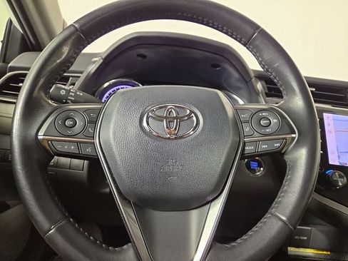 Used 2019 Toyota Camry XLE w/ Driver Assist Package FWD image 24