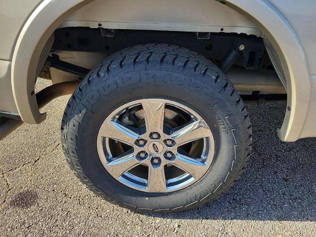 Used 2018 Ford F150 Lariat AWD/4WD image 7