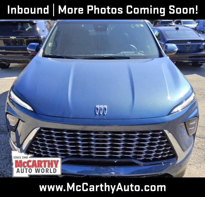 Used 2026 Buick Enclave Avenir AWD/4WD image 2