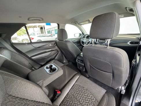 Used 2024 Chevrolet Equinox LT FWD image 26