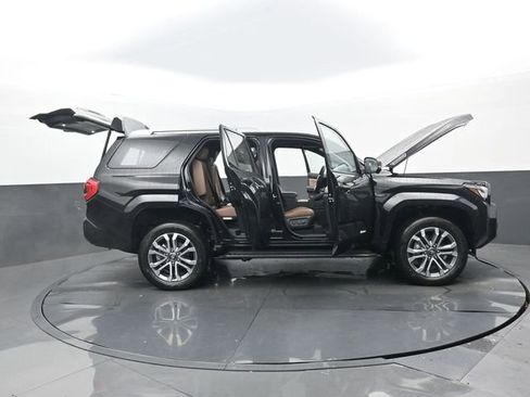 New 2026 Toyota 4Runner Limited image 32