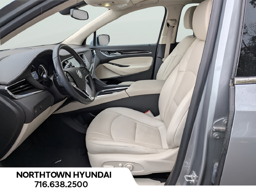 Used 2024 Buick Enclave Essence AWD/4WD image 9