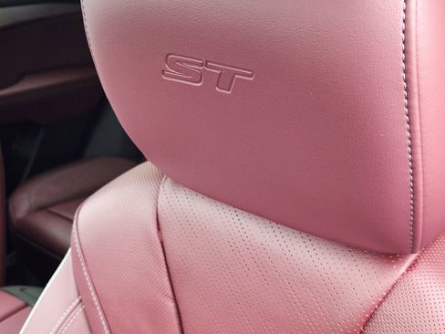 New 2026 Buick Envision Sport Touring image 18