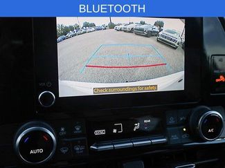 Used 2023 Toyota Highlander L video 2