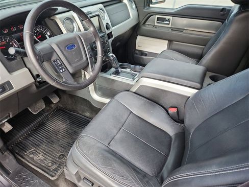 Used 2014 Ford F150 FX4 w/ Equipment Group 402A Luxury image 10