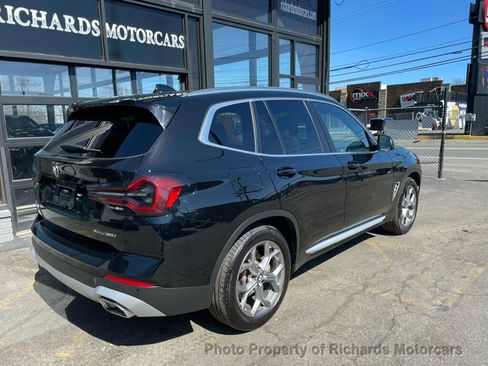 Used 2023 BMW X3 xDrive30i image 3