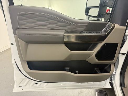 New 2026 Ford F350 Platinum w/ Platinum Plus Package image 14