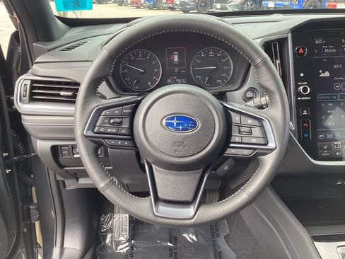 Used 2025 Subaru Forester Limited AWD/4WD image 17