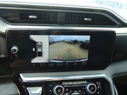 Used 2025 GMC Sierra 1500 Denali w/ Technology Package image 31