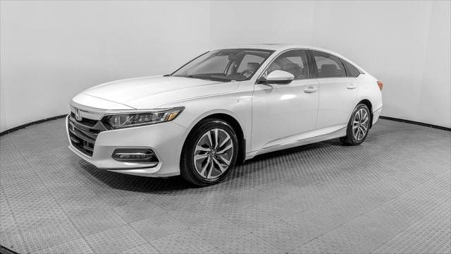 Used 2018 Honda Accord EX image 2