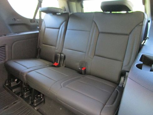 New 2026 GMC Yukon XL Denali w/ Denali Reserve Package RWD image 20