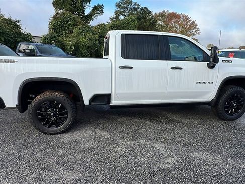 New 2026 Chevrolet Silverado 2500 LTZ w/ Trail Boss Package image 4