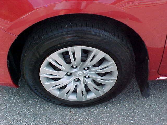 Used 2012 Toyota Camry LE FWD image 5