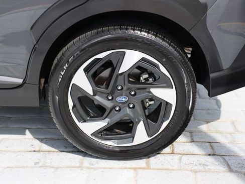 Certified 2024 Subaru Crosstrek 2.5i Limited w/ Crosstrek Mirror Package image 53