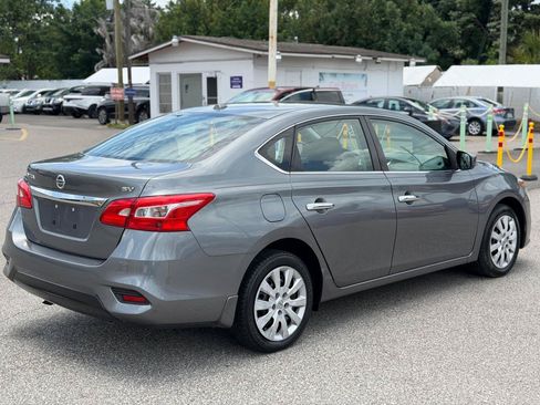 Used 2017 Nissan Sentra SV FWD image 3