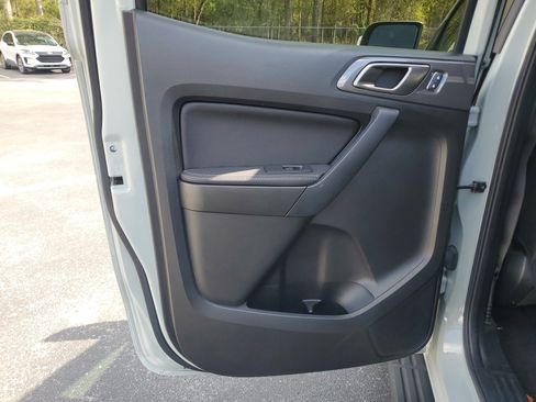 Used 2023 Ford Ranger Lariat w/ Technology Package image 23