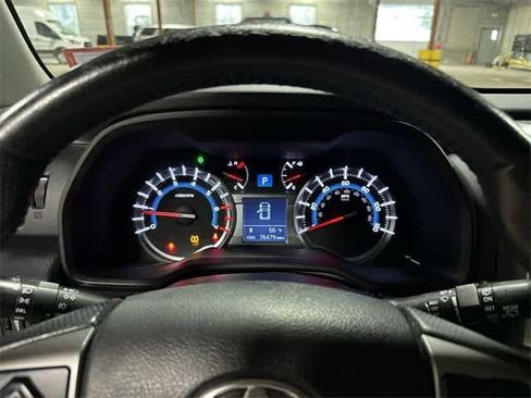 Used 2018 Toyota 4Runner SR5 image 61