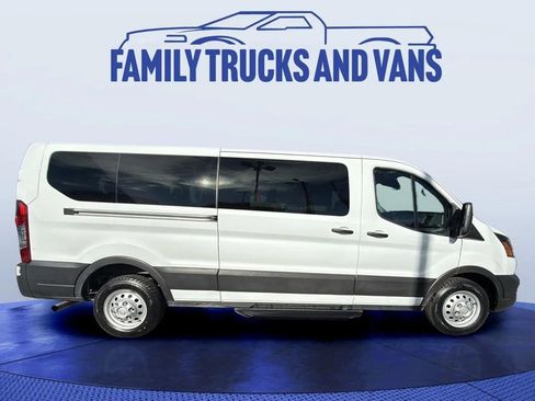 Used 2023 Ford Transit 350 XL image 5