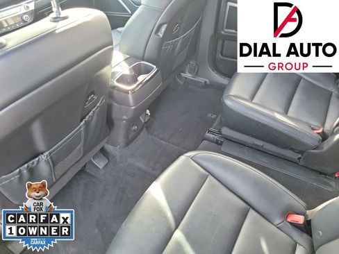 Used 2025 Kia Telluride S FWD image 12