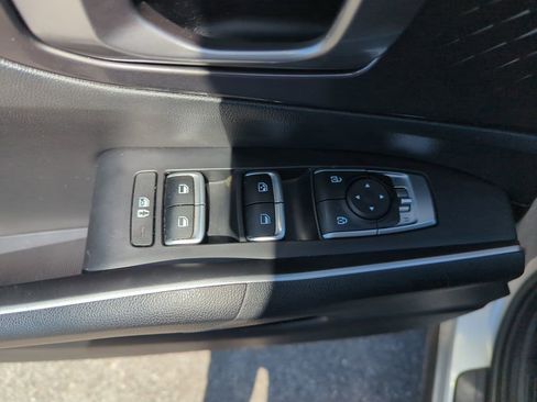 Used 2021 Kia Sorento S w/ Panoramic Sunroof Package FWD image 19