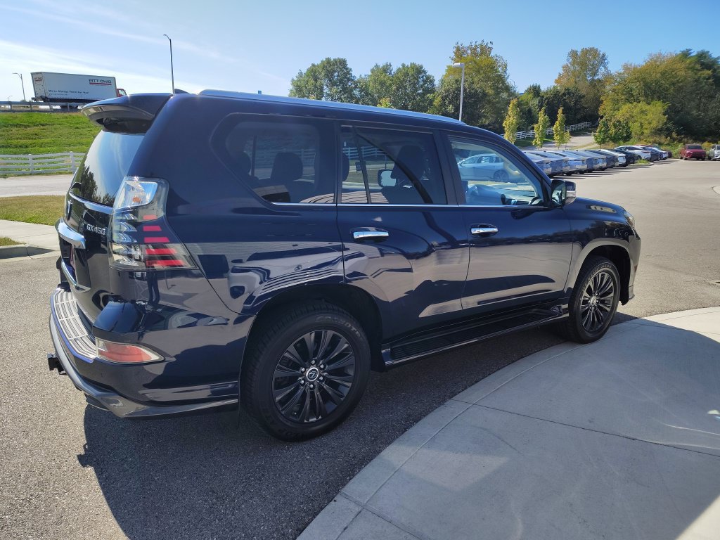 Used 2023 Lexus GX 460 Premium AWD/4WD image 8