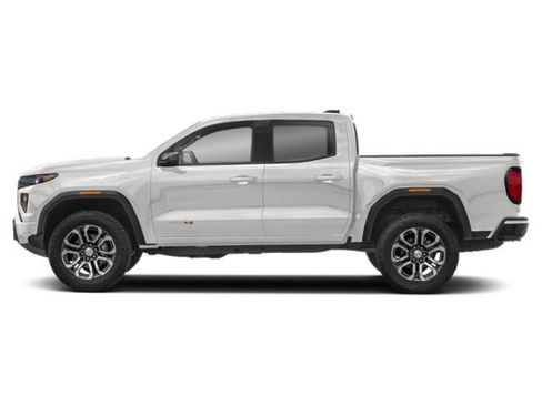 Used 2023 GMC Canyon AT4 w/ Technology Package AWD/4WD image 3