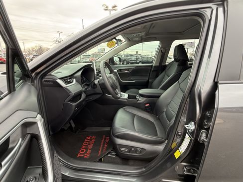 Certified 2023 Toyota RAV4 XLE Premium image 15