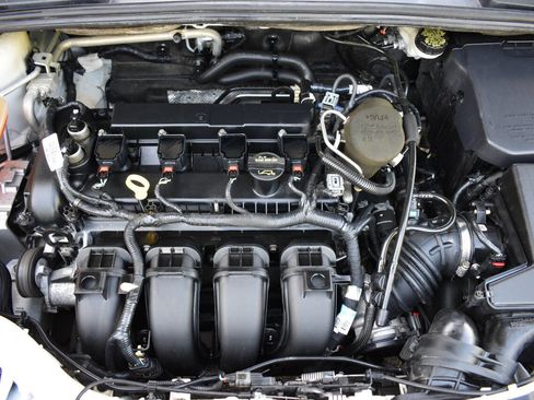 Used 2013 Ford Focus Titanium w/ Titanium Handling Pkg image 43