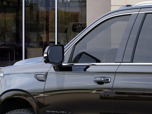 New 2026 GMC Yukon XL Denali Ultimate AWD/4WD image 12