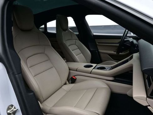 Certified 2025 Porsche Taycan AWD/4WD image 18