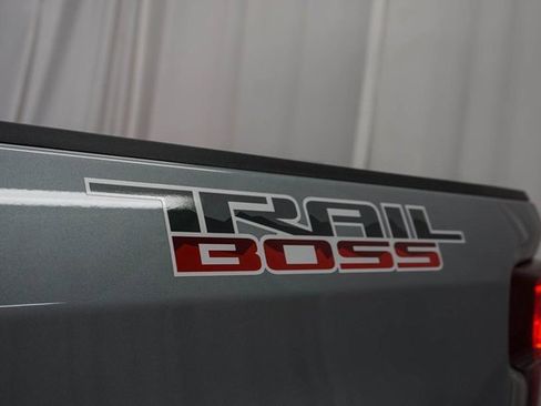 New 2026 Chevrolet Silverado 1500 LT Trail Boss w/ LPO, Dark Essentials Package image 9