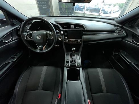 Used 2020 Honda Civic Sport image 22