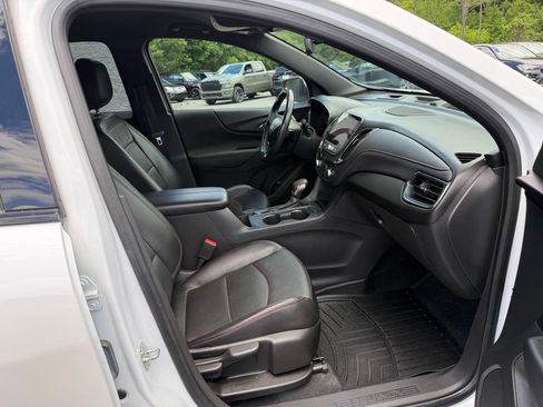Used 2022 Chevrolet Equinox RS w/ RS Leather Package AWD/4WD image 14