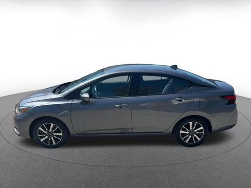 Used 2025 Nissan Versa SV FWD image 9