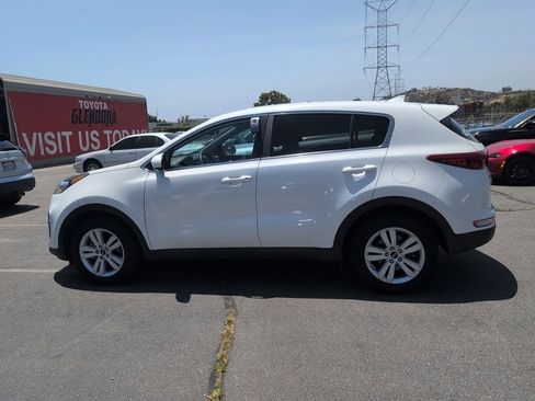 Used 2019 Kia Sportage LX FWD image 7