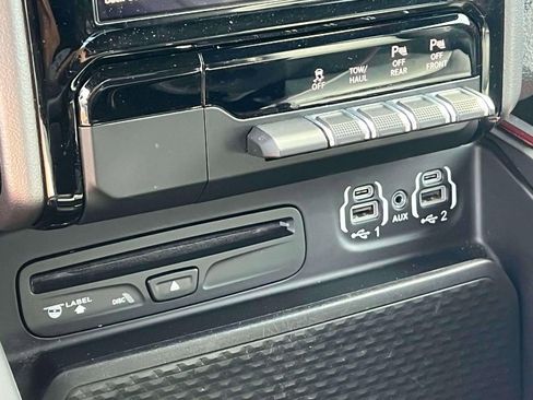 Used 2019 RAM 1500 Rebel w/ Rebel Level 2 Equipment Group AWD/4WD image 29
