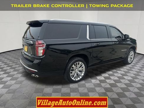 Used 2021 Chevrolet Suburban High Country w/ Premium Package AWD/4WD image 4