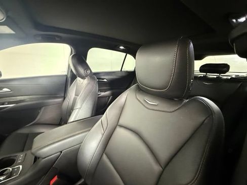 Certified 2023 Cadillac XT4 Sport FWD image 11