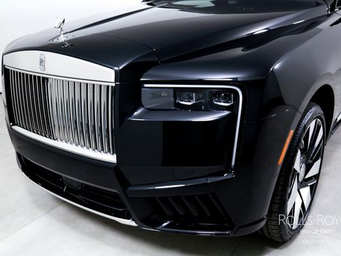 New 2026 Rolls-Royce Cullinan image 48