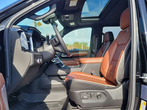 New 2025 GMC Sierra 3500 Denali Ultimate image 22