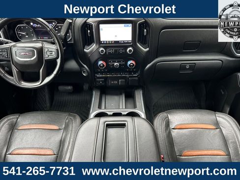 Used 2020 GMC Sierra 2500 AT4 w/ AT4 Premium Package image 14