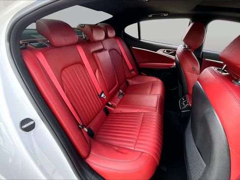 Used 2023 Genesis G70 2.0T w/ Sport Prestige Package RWD image 18
