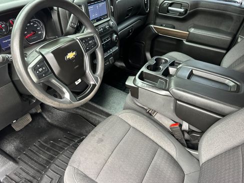 Used 2020 Chevrolet Silverado 1500 LT w/ Remote Start Package AWD/4WD image 10