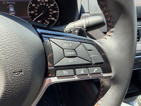 Used 2025 Nissan Altima 2.5 SR AWD/4WD image 15