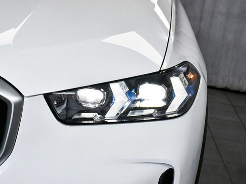 Used 2026 BMW X5 xDrive40i AWD/4WD image 73