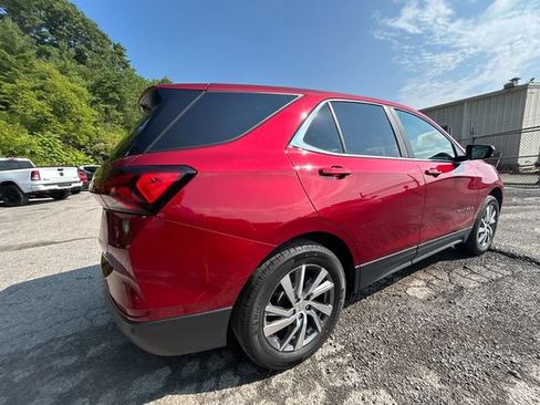 Used 2024 Chevrolet Equinox LT AWD/4WD image 5