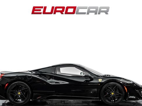 Used 2020 Ferrari 488 Pista Spider RWD image 7