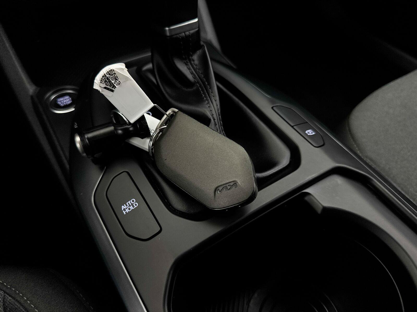 Used 2025 Kia K4 FWD image 36
