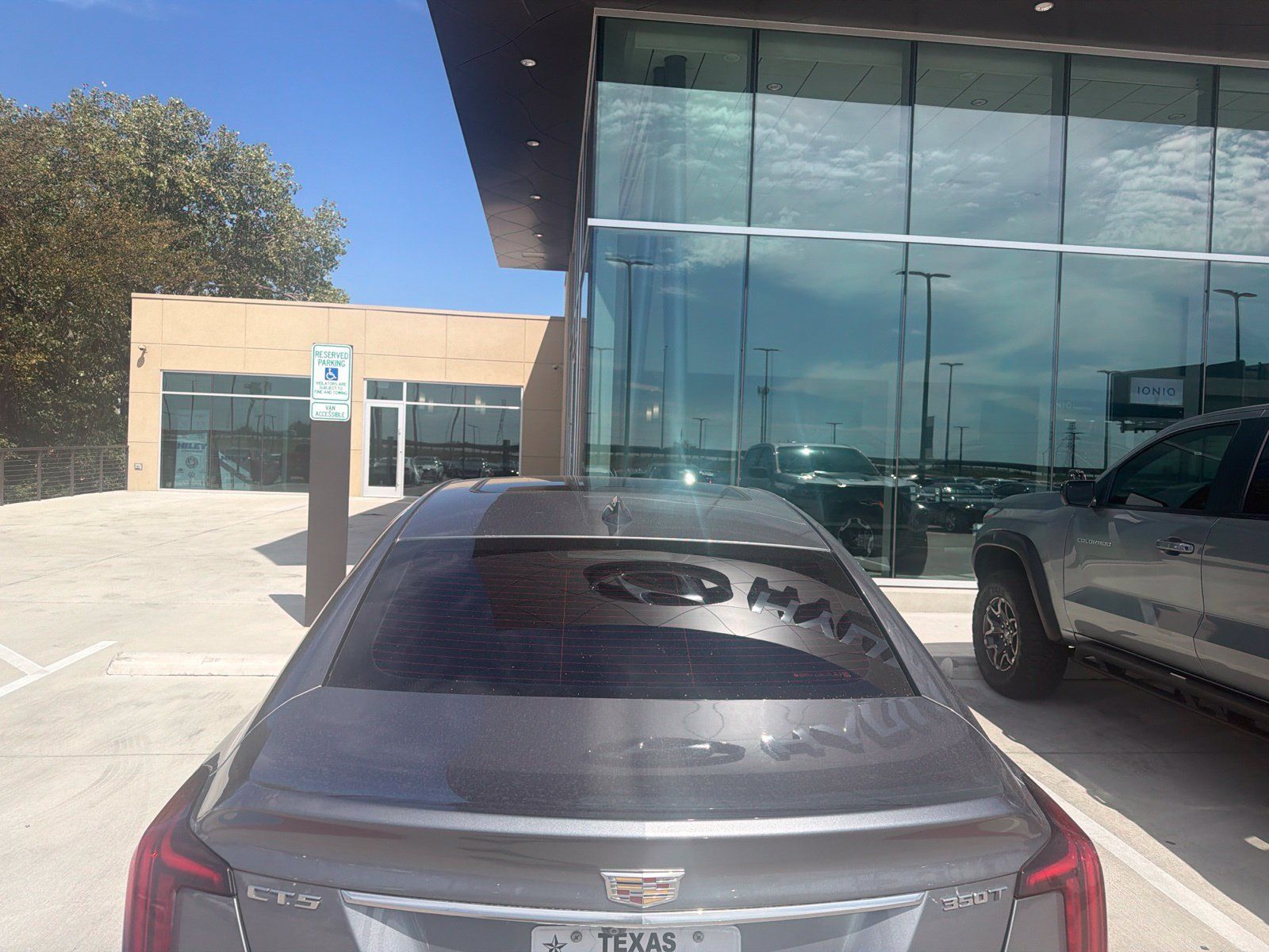 Used 2022 Cadillac CT5 Premium Luxury RWD image 5