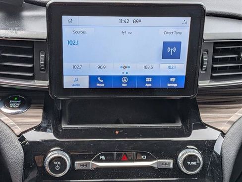 Used 2021 Ford Explorer Limited w/ Equipment Group 301A RWD image 14